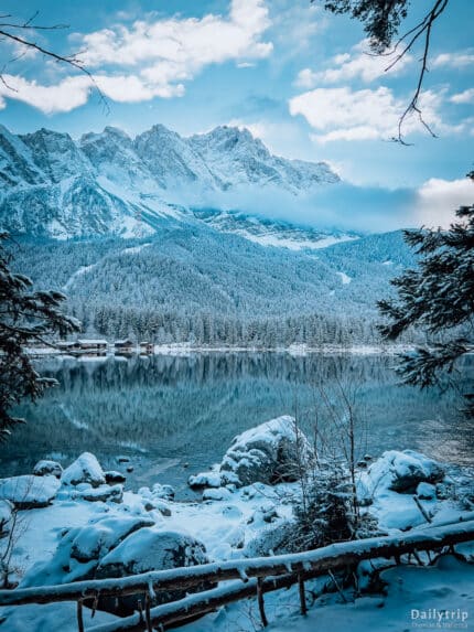 Eibsee Garmisch See zugefroren Zugspitze